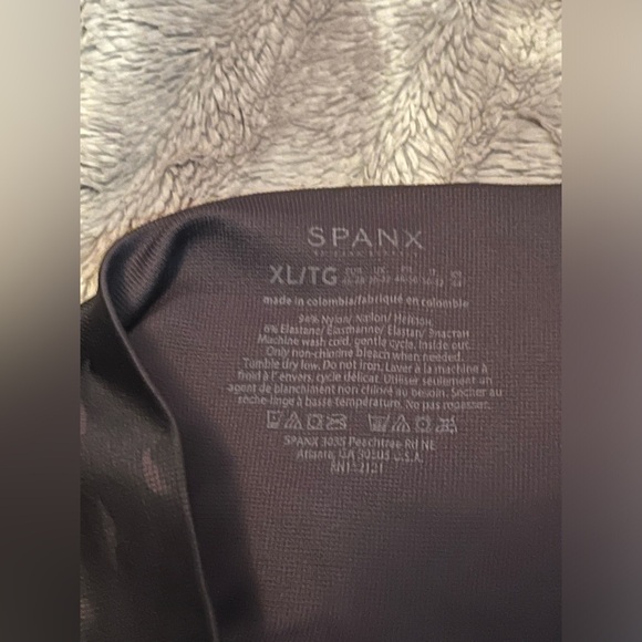 Spanx Camo Leggings Size XL - Picture 4 of 6
